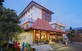 Burza Hotel Yogyakarta